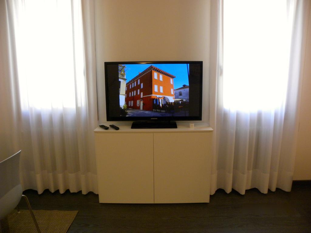 Venice Apartments Dante Mestre Exterior photo